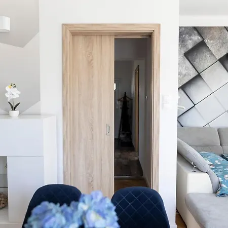 Tt Elod 18 Apartament *
